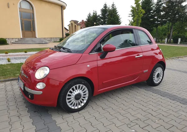 podkarpackie Fiat 500 cena 21900 przebieg: 110759, rok produkcji 2010 z Rzeszów